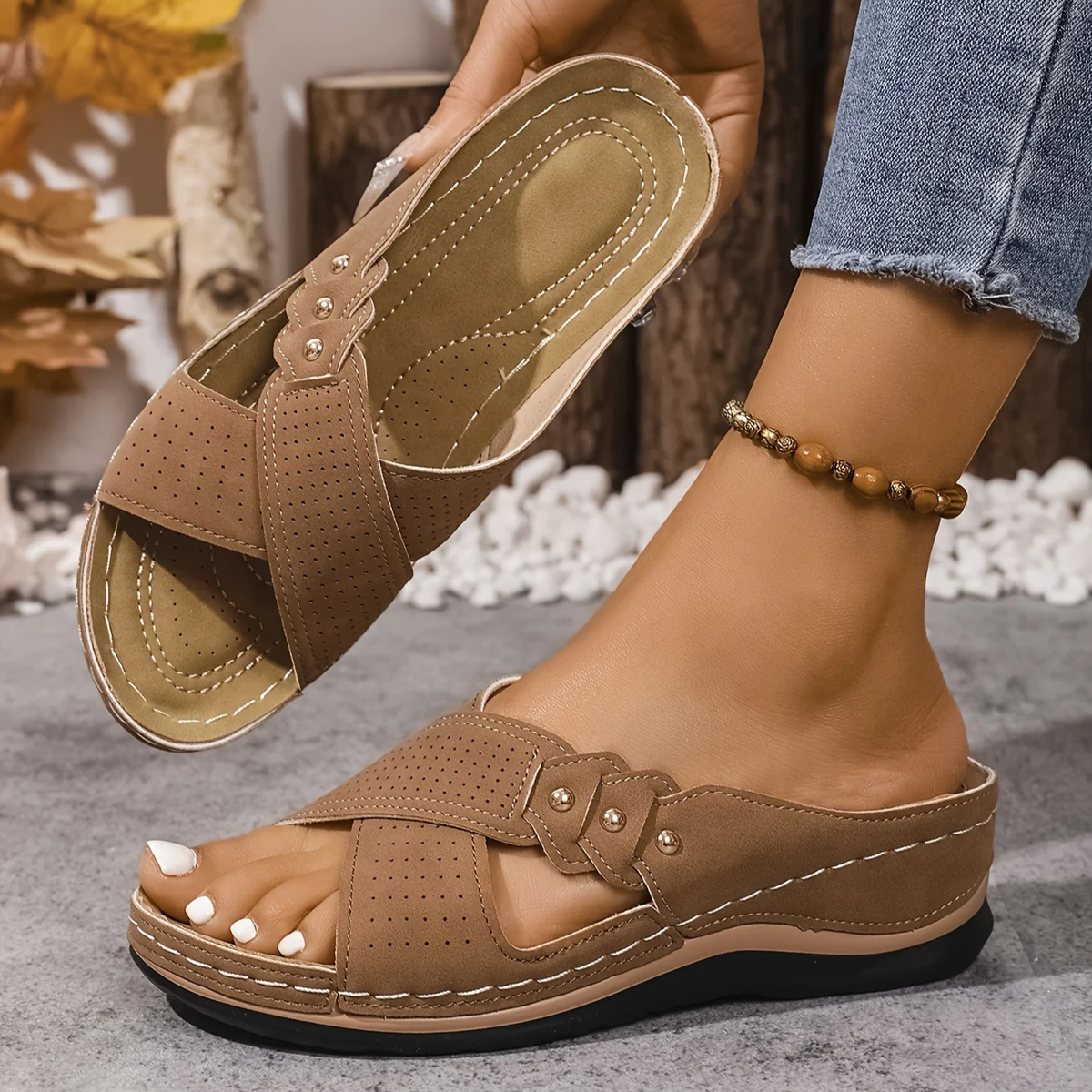 WEDGE COMFORT SANDALS