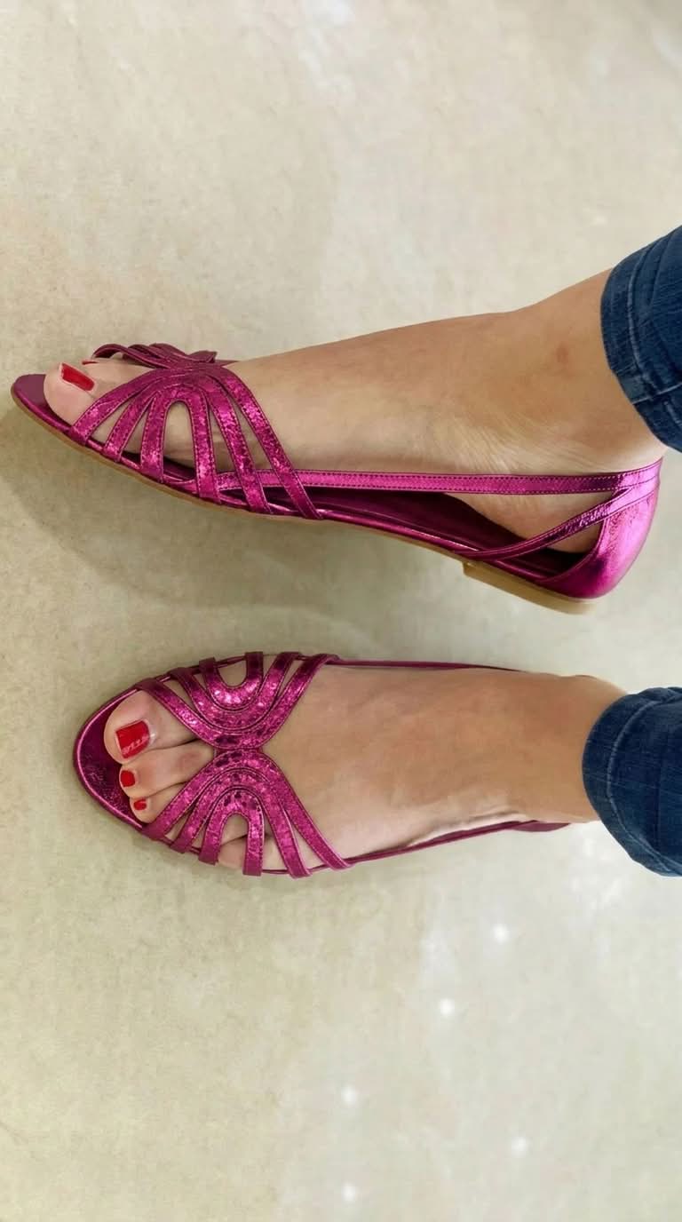 ELEONORA GOLD SUMMER GLOW SANDALS