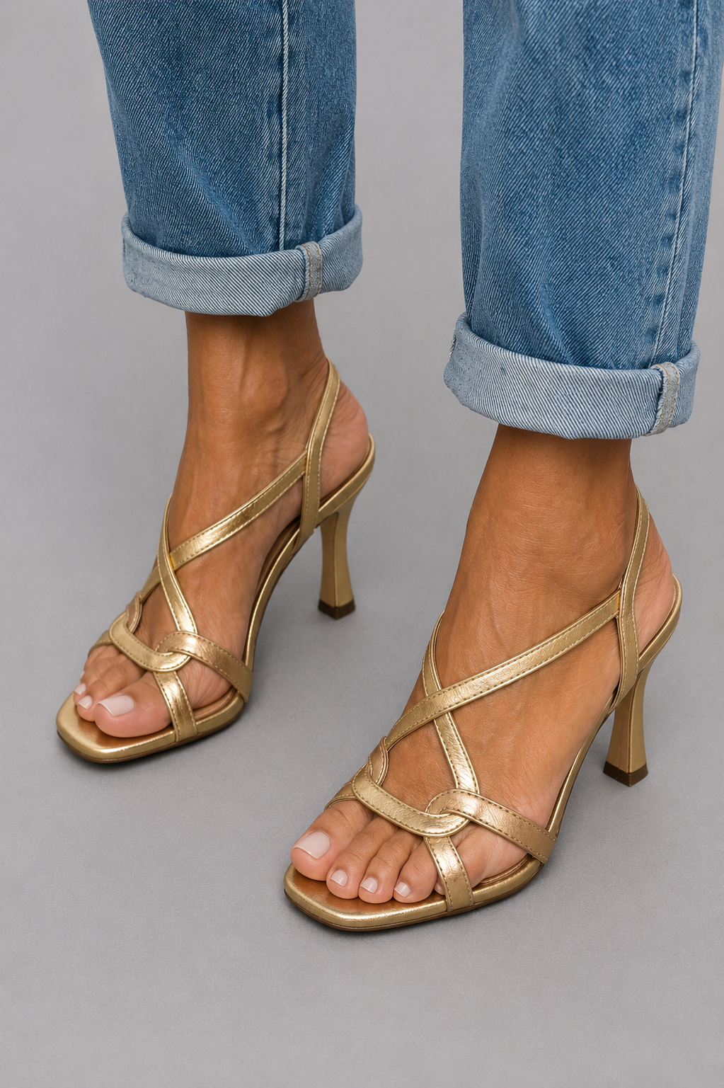 ELISABETTA GOLD SUMMER CHARM SANDALS