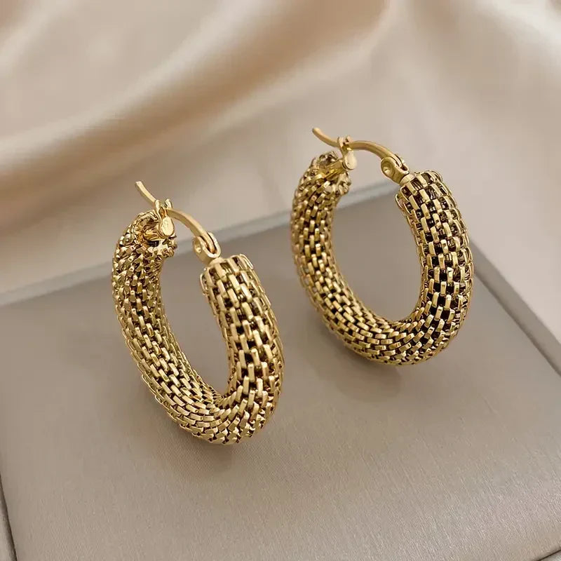 Golden Tide Hoop Earrings | Gold