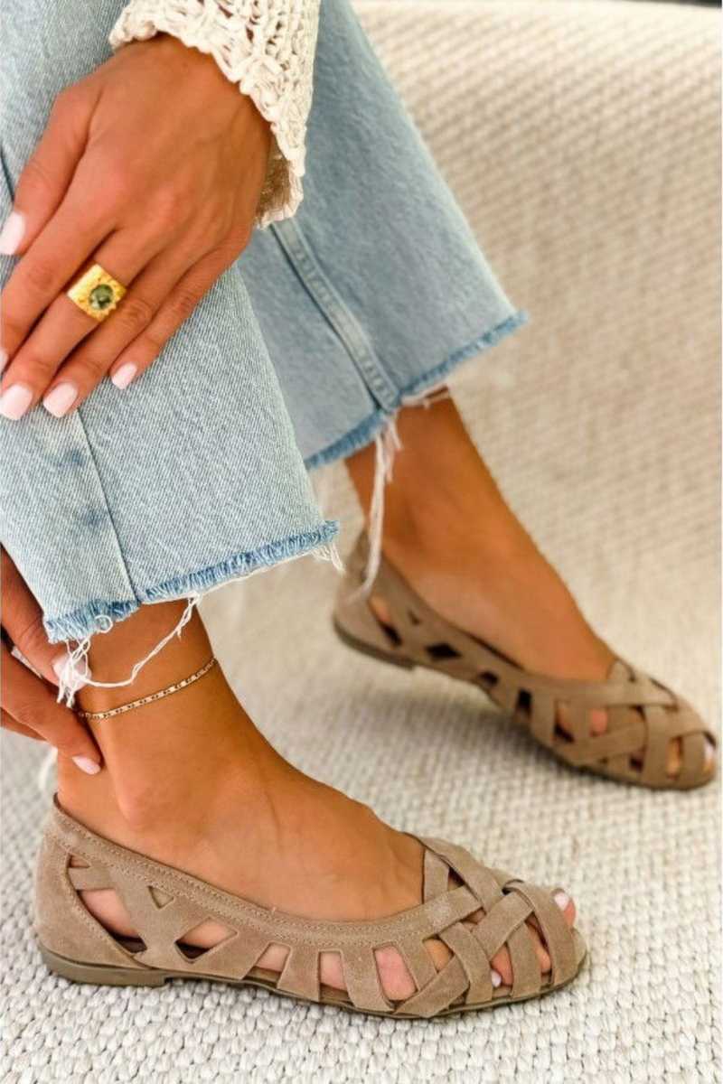 CATERINA WOVEN SUMMER VIBRANCE SANDALS