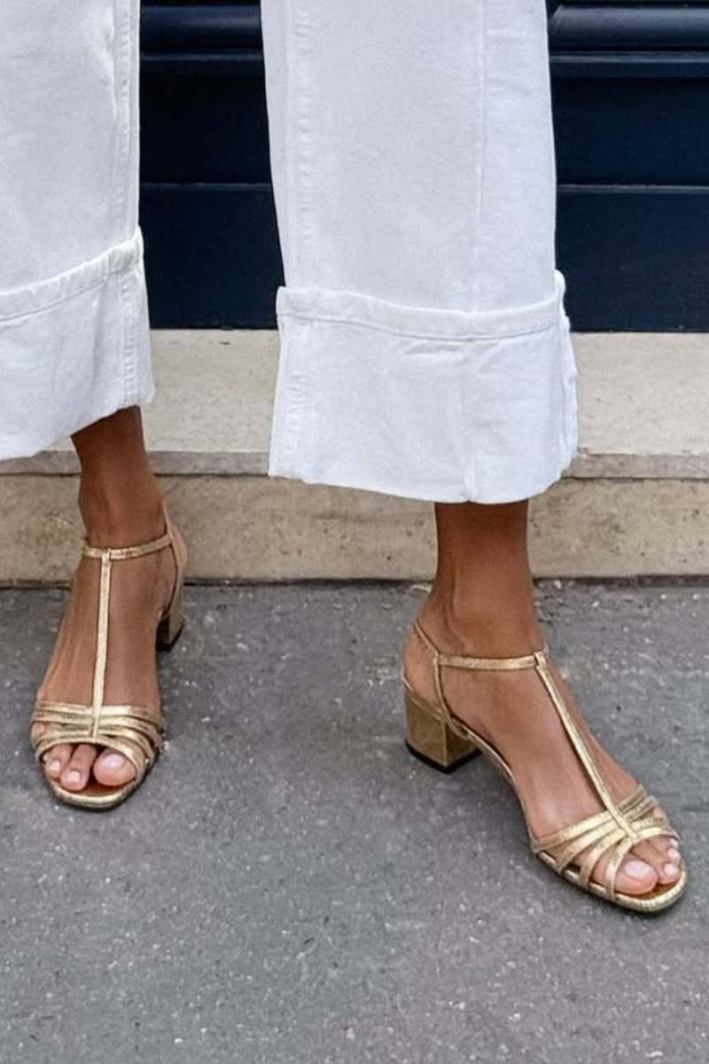 ALLEGRA GOLD EVERYDAY ELEGANCE SANDALS