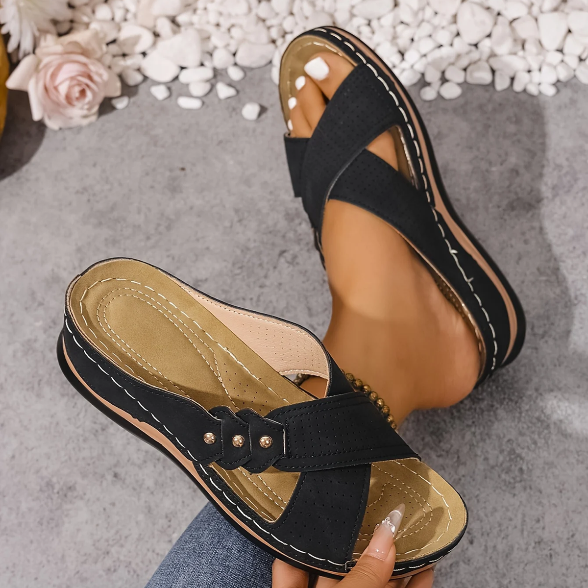 WEDGE COMFORT SANDALS