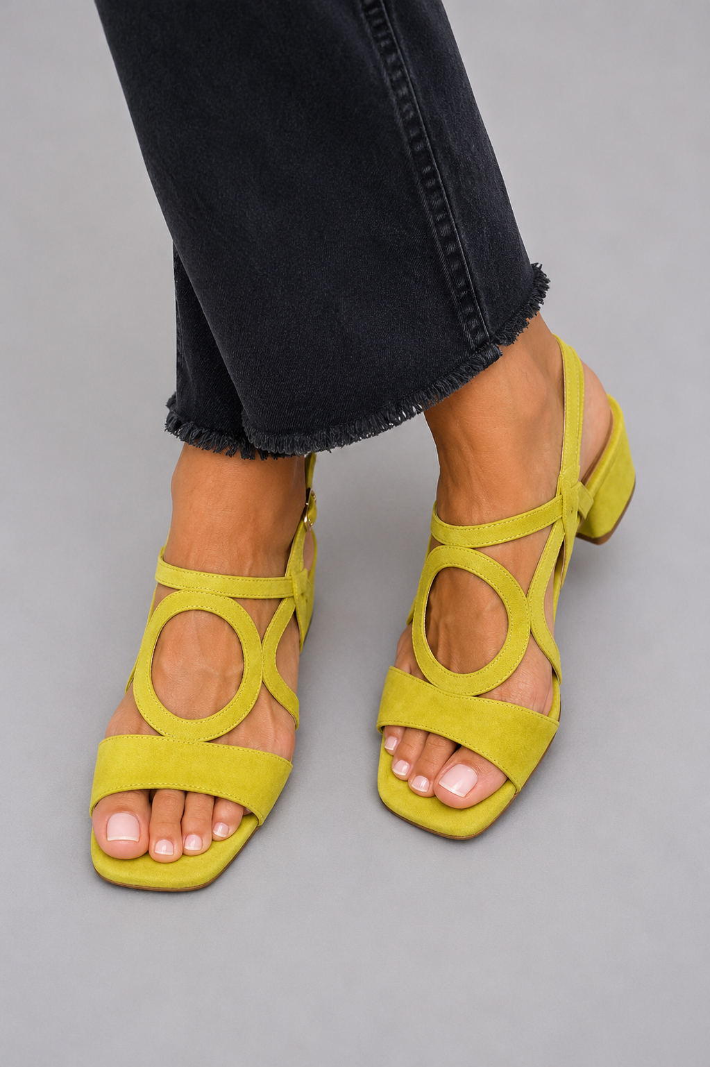 VALENTINA VIBRANT SUMMER SANDALS