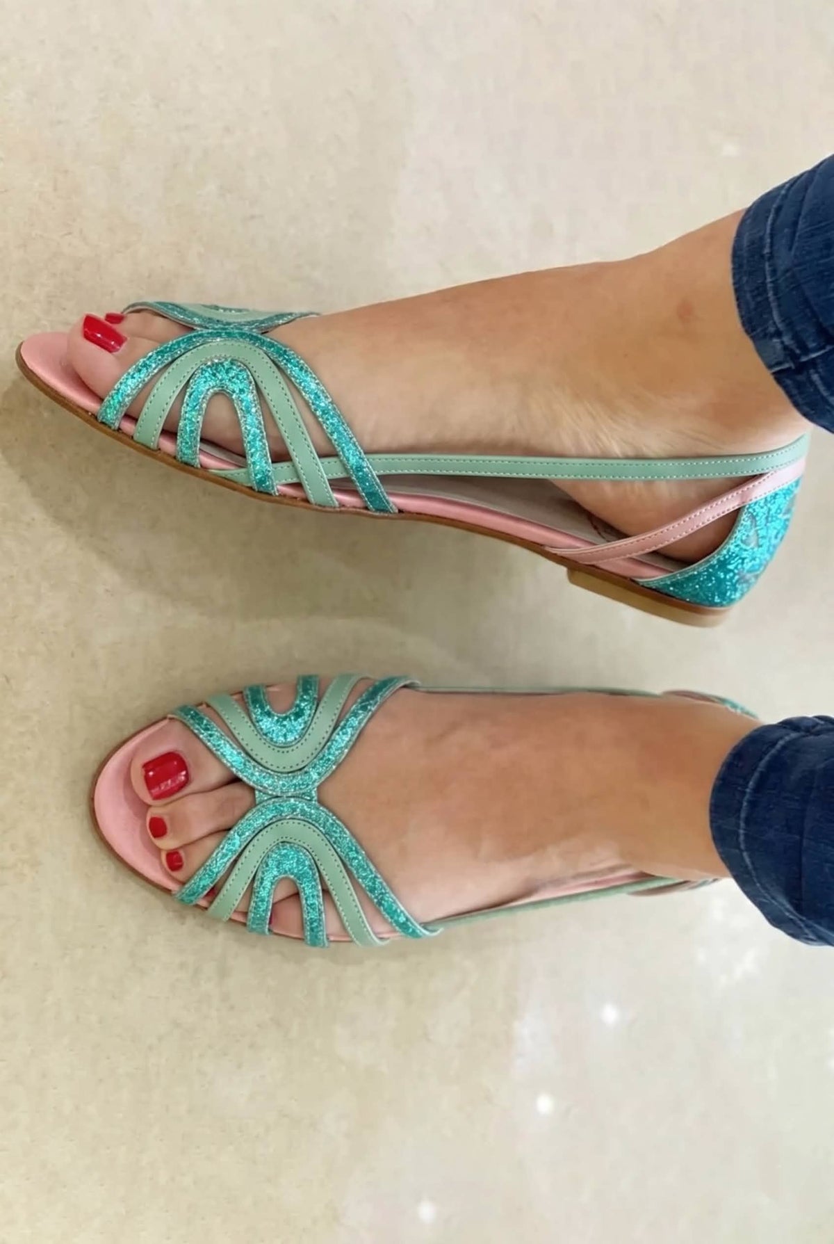 ELEONORA GOLD SUMMER GLOW SANDALS