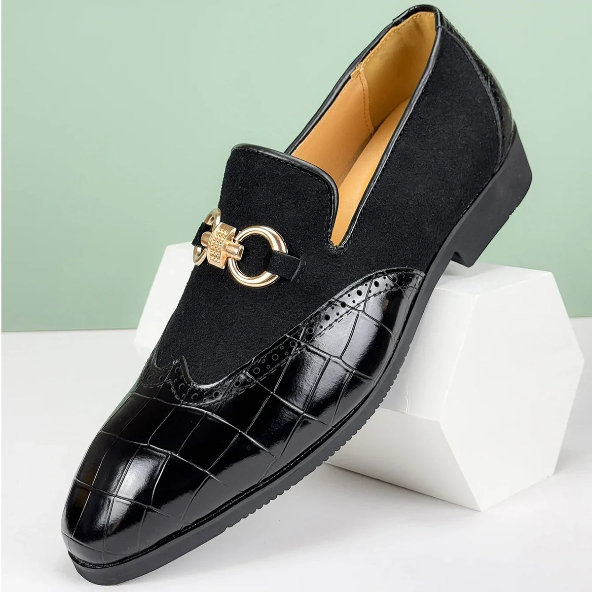 LEATHER BUCKLE LOAFERS