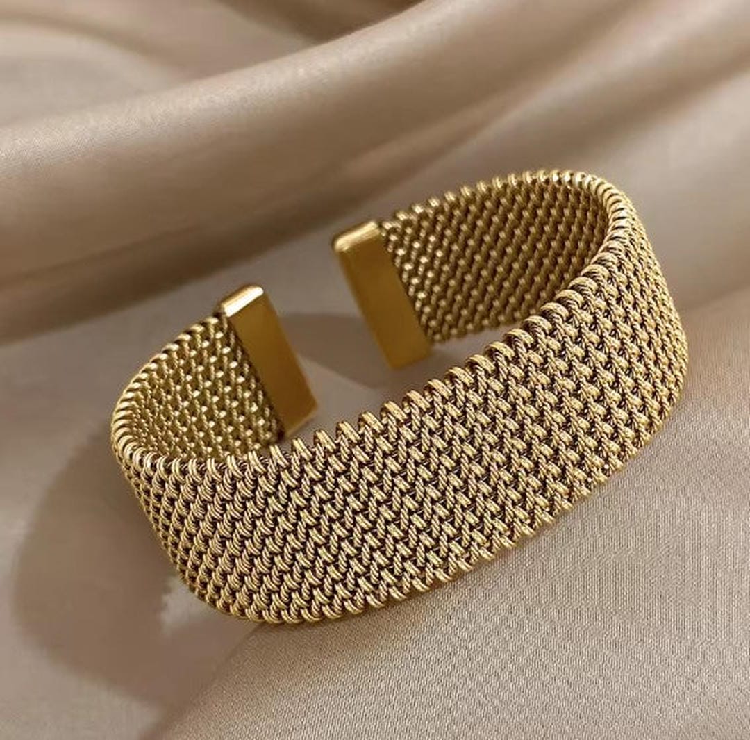 Vintage Braided Mesh Open Classic Bracelet